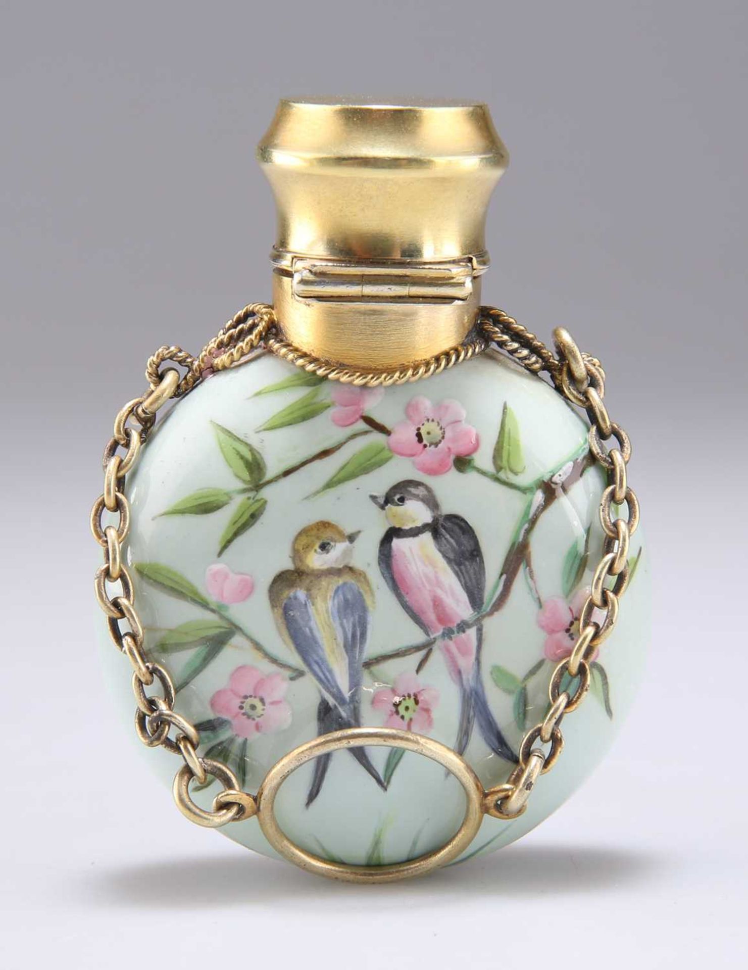 A VICTORIAN PORCELAIN SCENT FLASK - Image 2 of 4