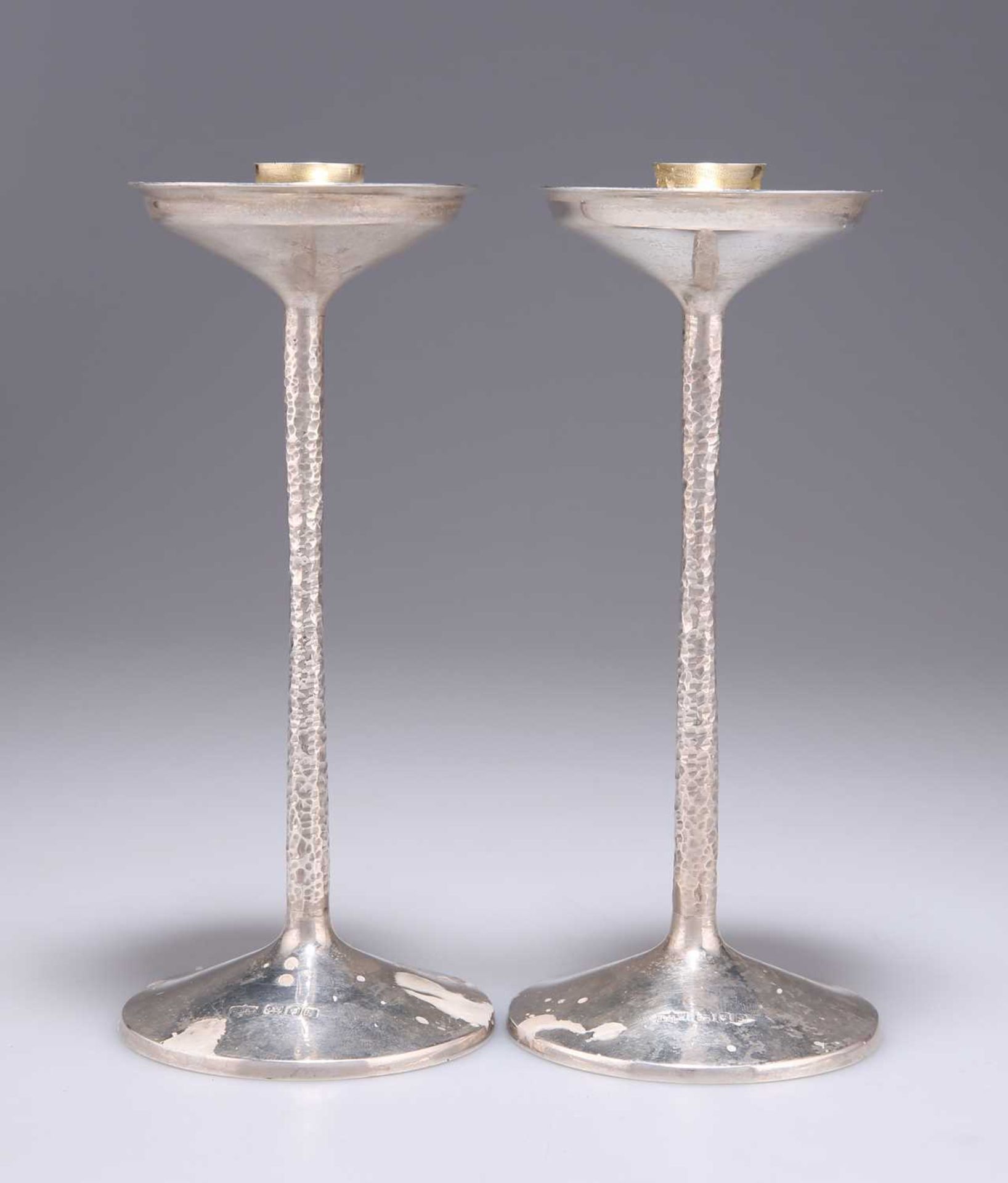 A PAIR OF ELIZABETH II SILVER CANDLESTICKS