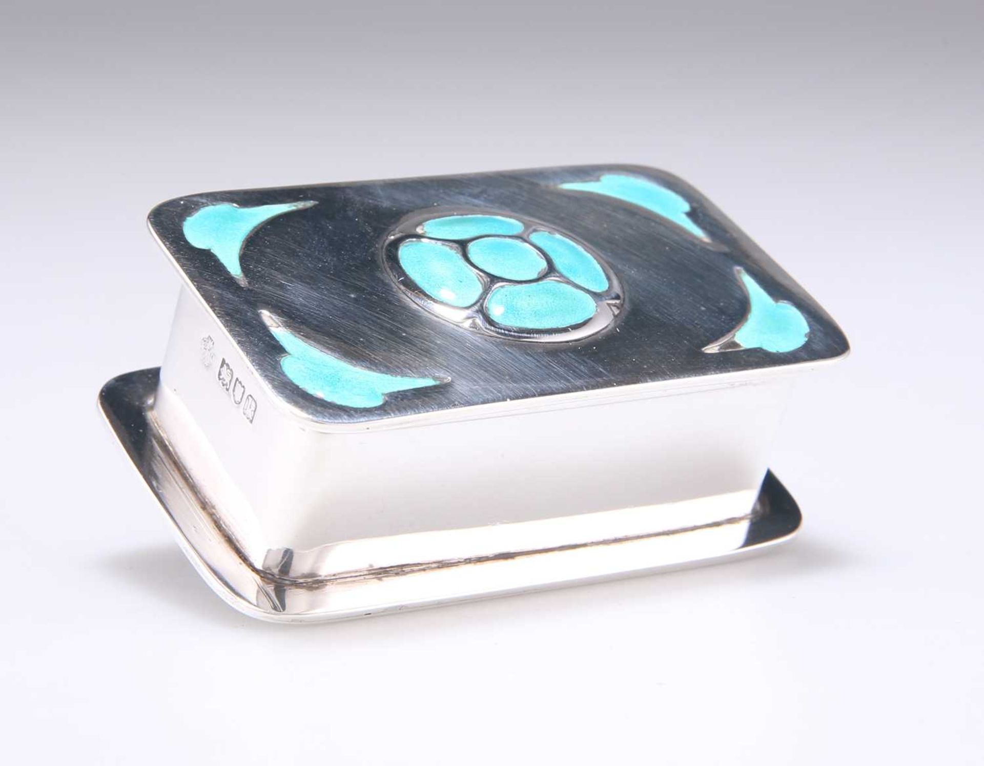 AN EDWARDIAN SILVER AND ENAMEL BOX