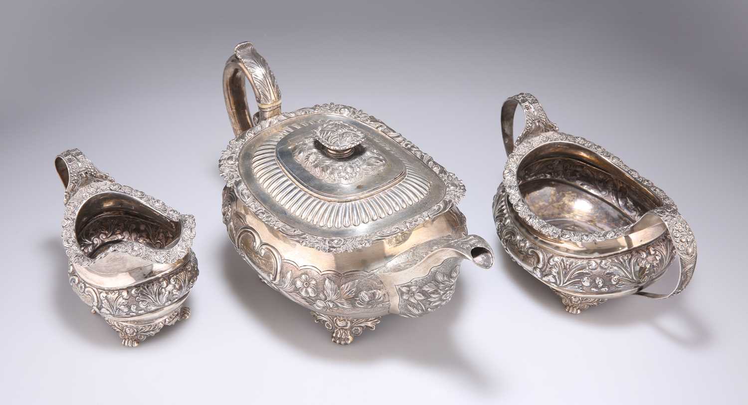 A GEORGE IV MATCHED SILVER TEA SERVICE - Image 2 of 8