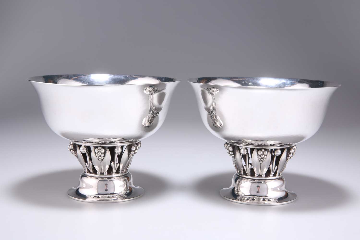 GEORG JENSEN: A PAIR OF DANISH STERLING SILVER PEDESTAL BOWLS