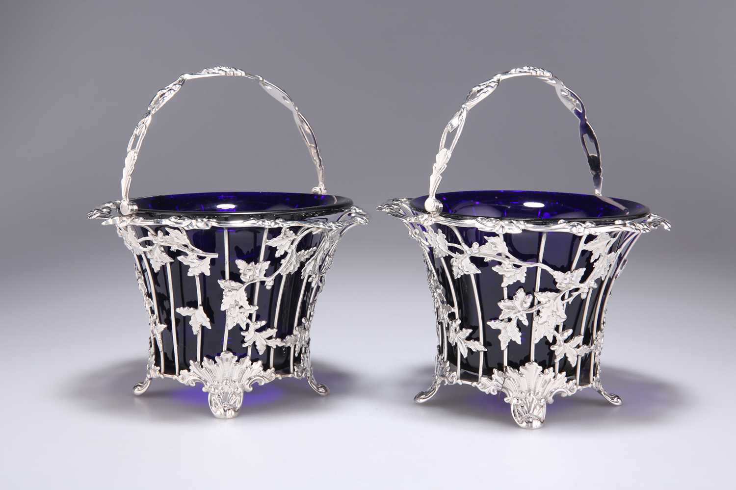 A PAIR OF VICTORIAN SILVER SUGAR BASKETS - Image 2 of 3