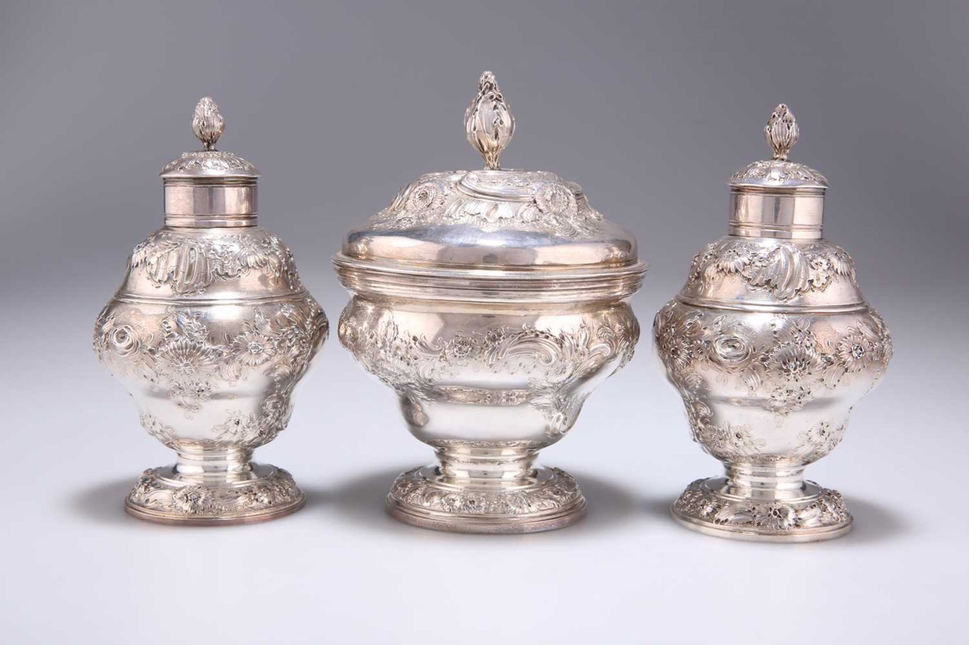 A CASED SET OF TWO GEORGE II SILVER TEA CADDIES AND A SUGAR BOX - Image 3 of 5