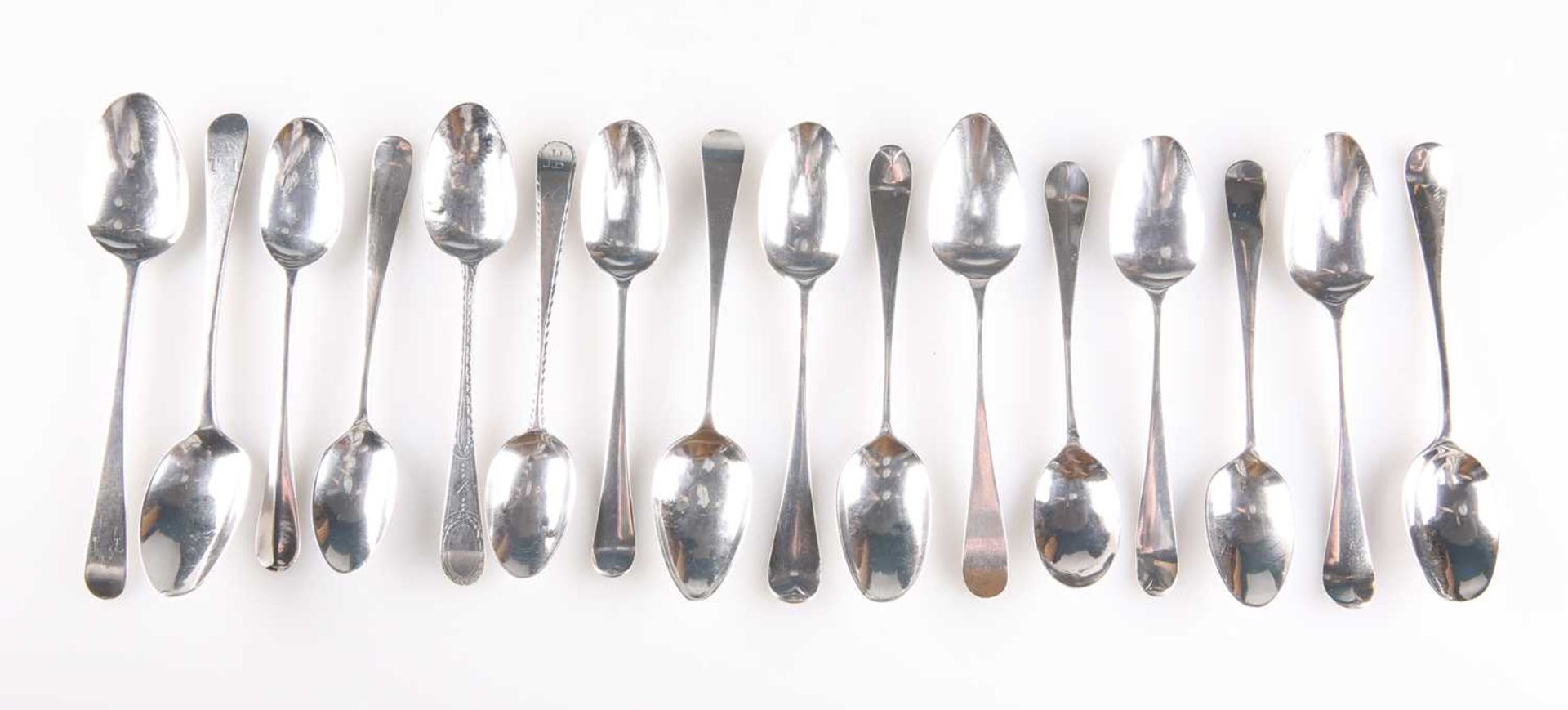 SIXTEEN ASSORTED SILVER TEASPOONS, 18TH CENTURY