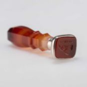 A 19TH CENTURY BANDED AGATE SEAL