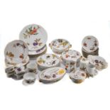 A COLLECTION OF ROYAL WORCESTER EVESHAM PATTERN OVEN TO TABLE WARES