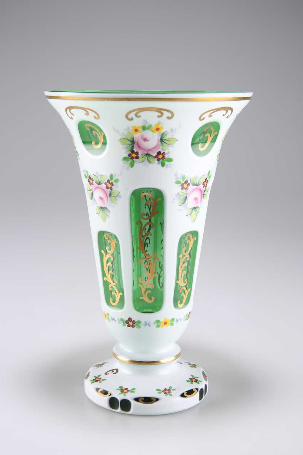 A BOHEMIAN EMERALD GREEN OVERLAY GLASS VASE, LATE 19TH CENTURY