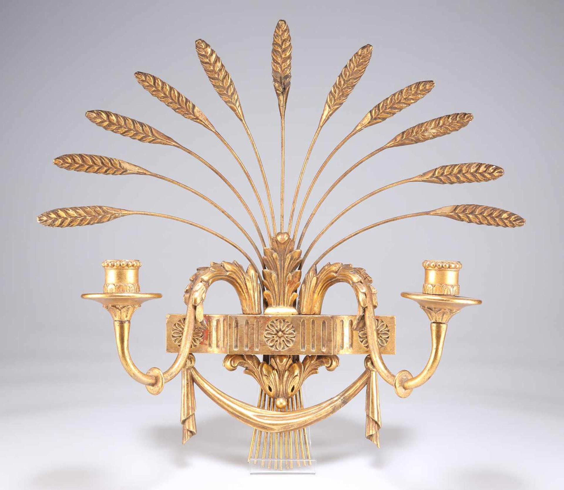 A PAIR OF GILTWOOD WHEATSHEAF WALL SCONCES, 20TH CENTURY - Image 2 of 8