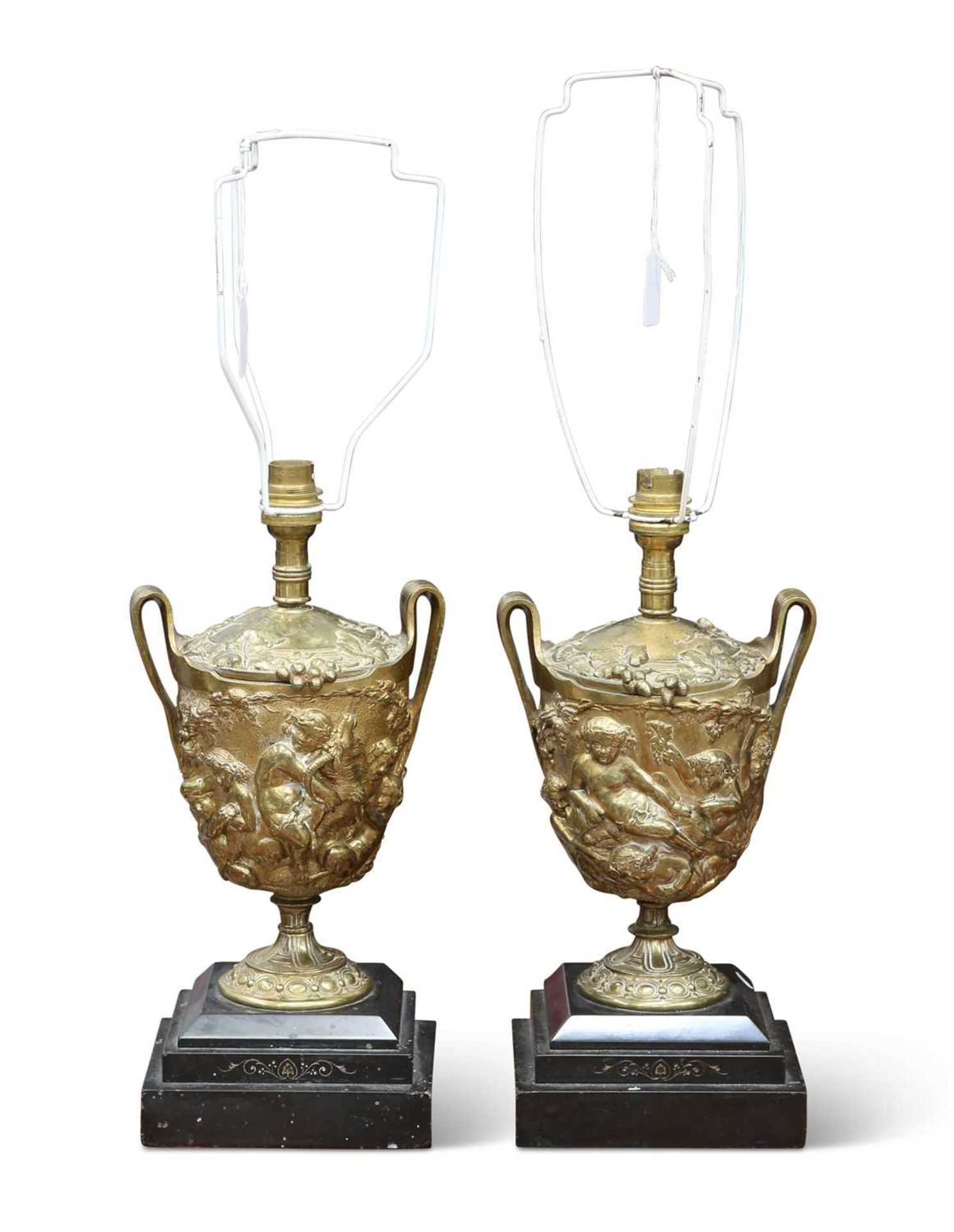 A PAIR OF 19TH CENTURY BRONZE TABLE LAMPS