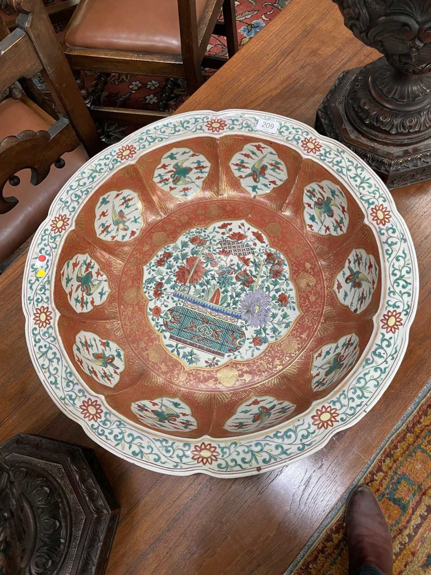 A CHINESE LARGE FAMILLE VERTE BASIN, POSSIBLY FOR THE JAPANESE MARKET - Bild 12 aus 17