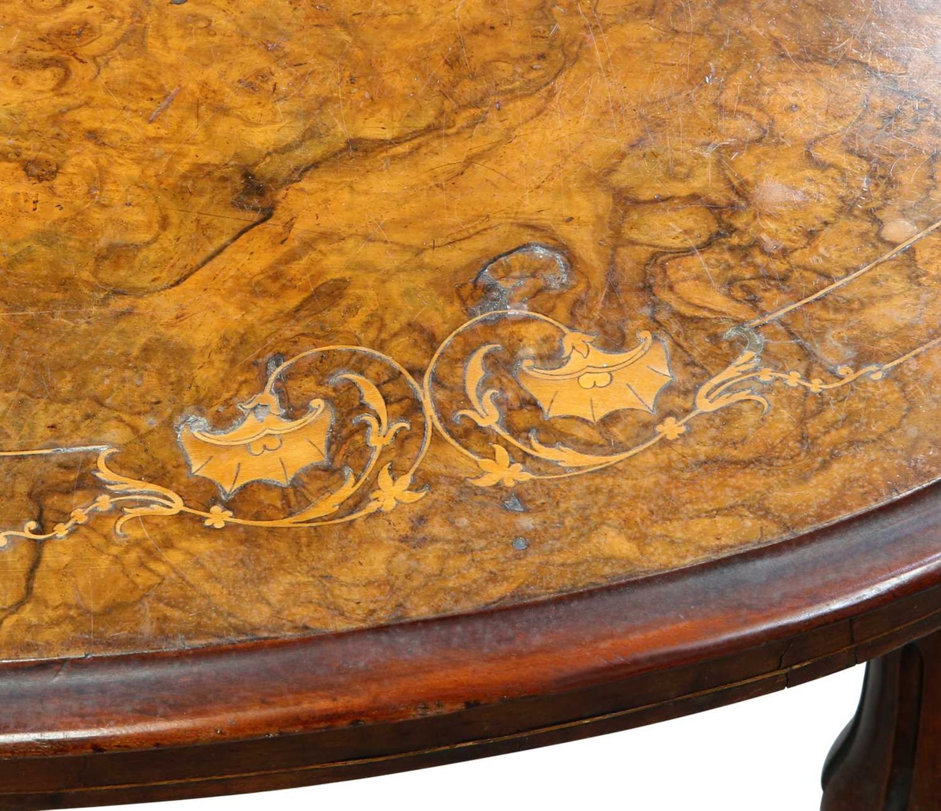 A VICTORIAN BURR WALNUT SIDE TABLE, CIRCA 1870 - Bild 2 aus 2