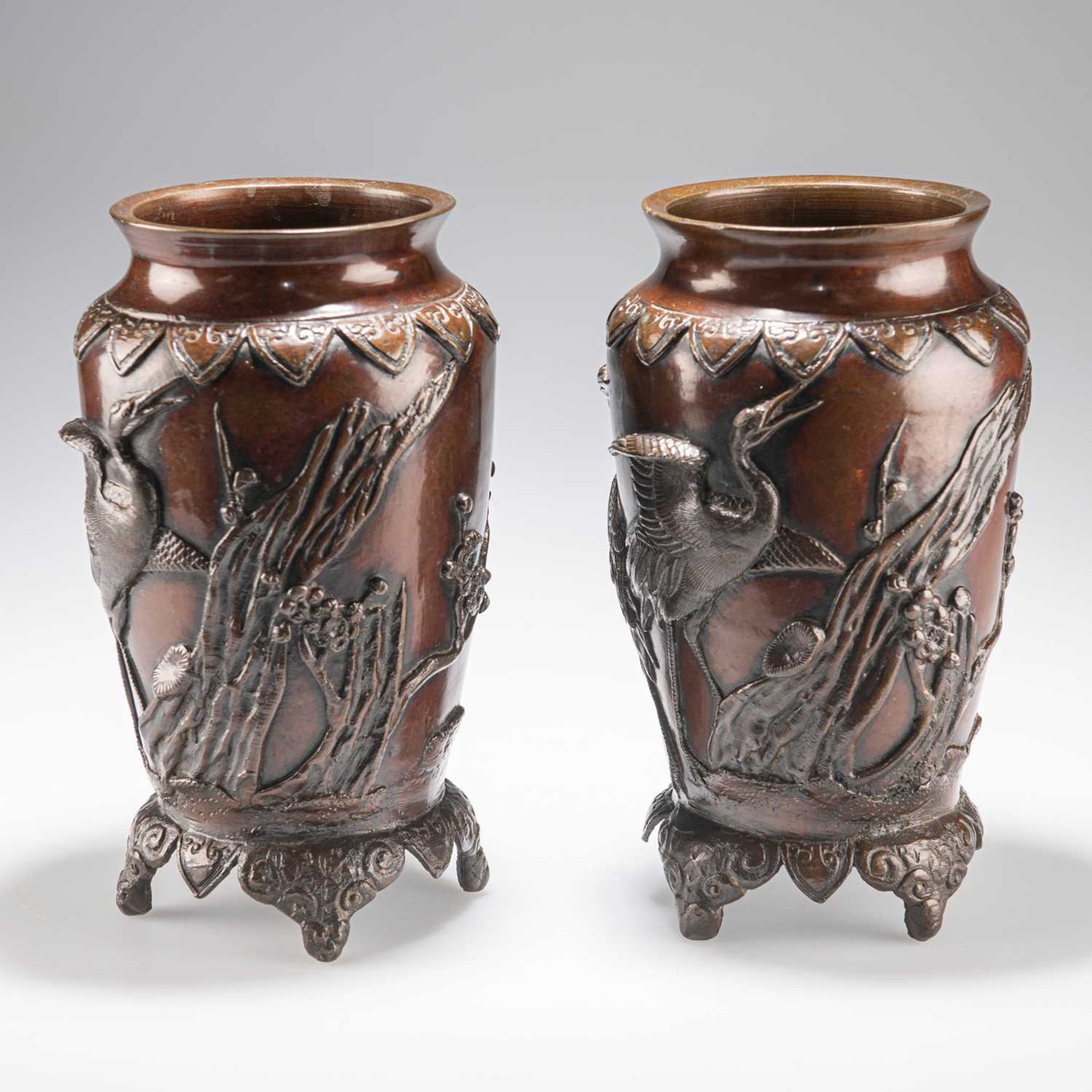 A PAIR OF JAPANESE BRONZE VASES, MEIJI PERIOD