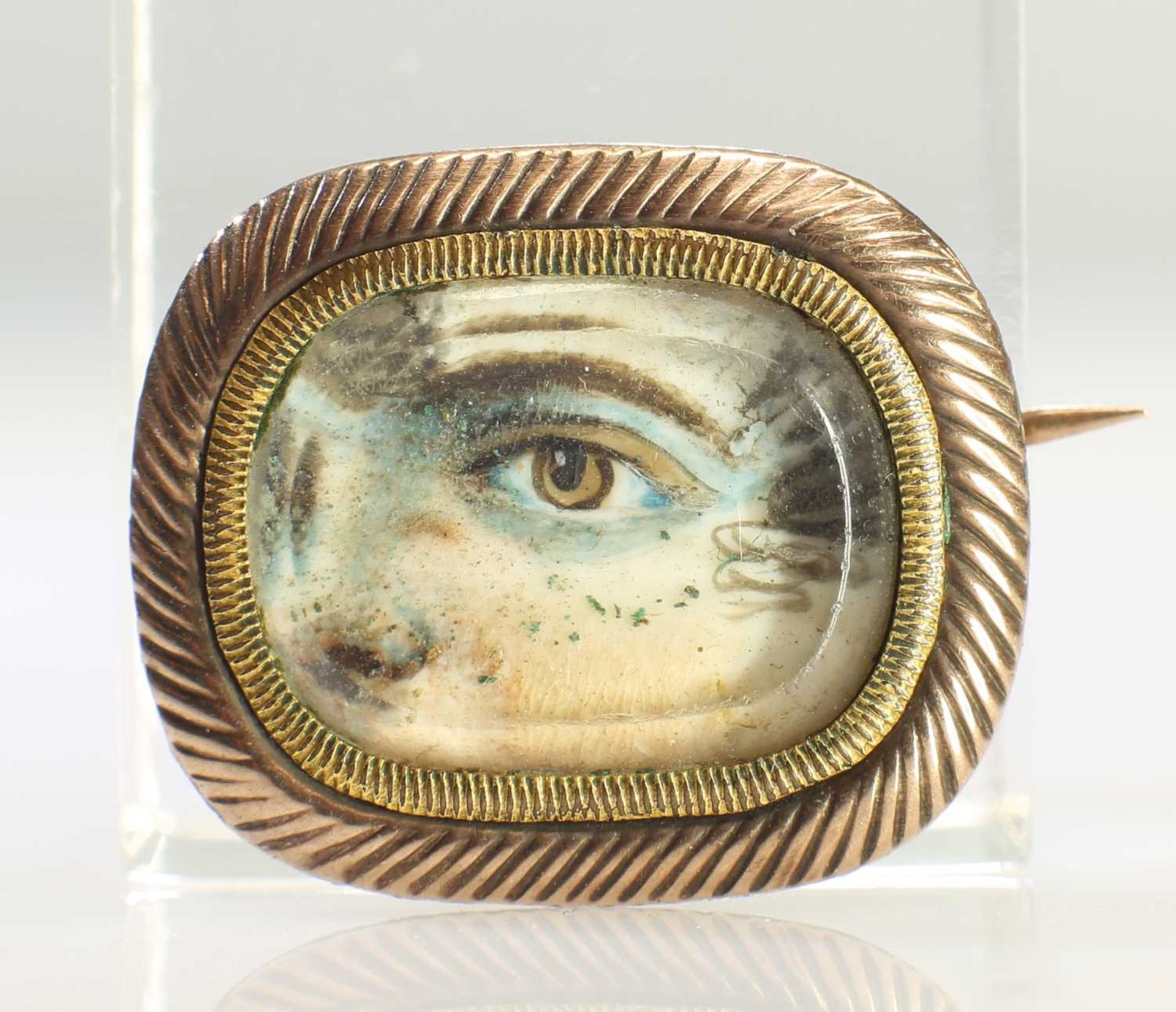 AN EARLY 19TH CENTURY EYE MINIATURE