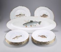 RICHARD GINORI (ITALY), A 20TH CENTURY FISH SERVICE FOR TWELVE PERSONS