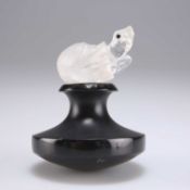 A ROCK CRYSTAL AND ONYX PAPERWEIGHT MODEL OF A TURTLE