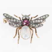 A LATE 19TH CENTURY GEM SET INSECT BROOCH
