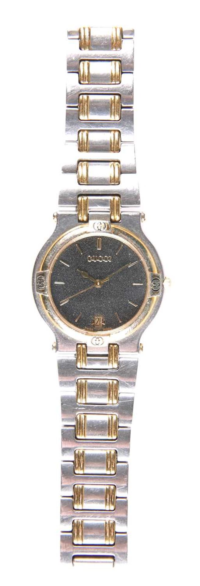 A LADY'S BI-COLOUR GUCCI 9000 BRACELET WATCH - Image 2 of 3