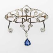 AN EARLY 20TH CENTURY SAPPHIRE AND DIAMOND BROOCH