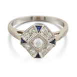 AN ART DECO DIAMOND AND SAPPHIRE RING