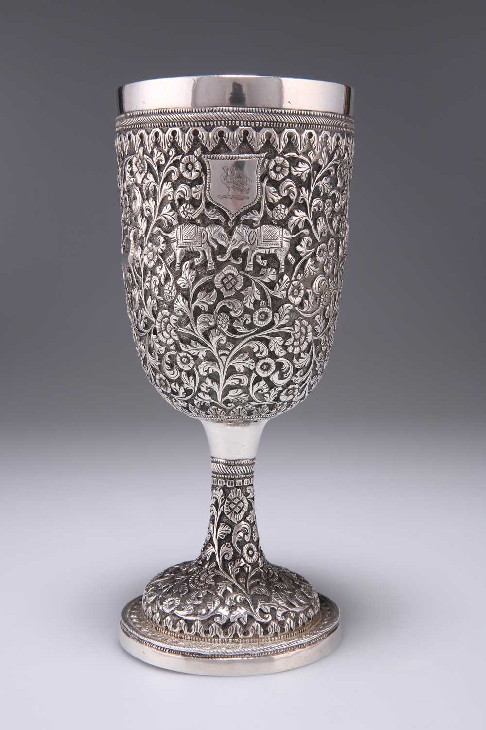 AN INDIAN SILVER GOBLET, KUTCH, 19TH CENTURY