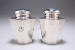 A PAIR OF AMERICAN STERLING SILVER CADDIES, BY TIFFANY & CO