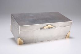 AN ART DECO SILVER AND GOLD CIGARETTE BOX
