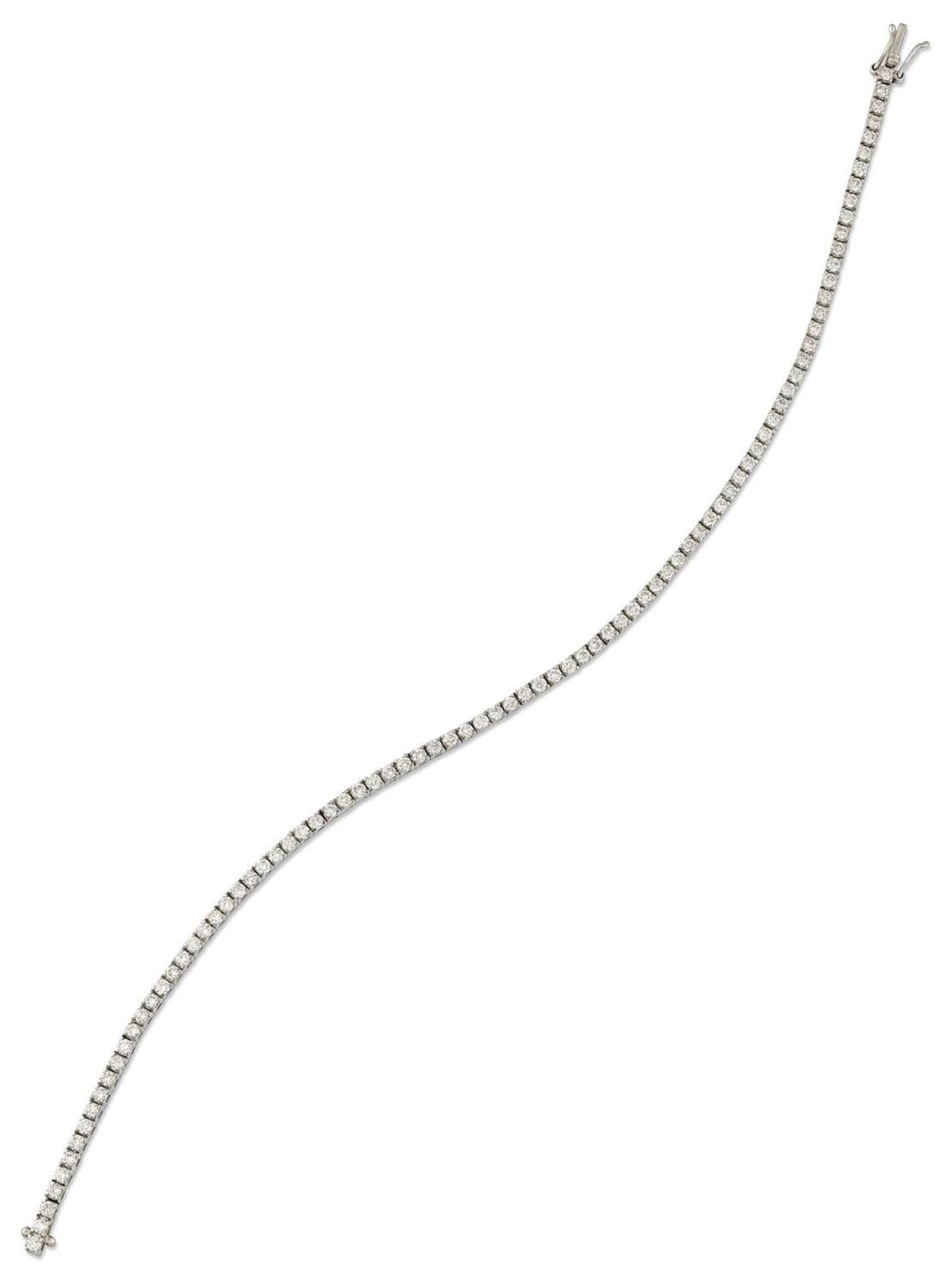 A DIAMOND LINE BRACELET