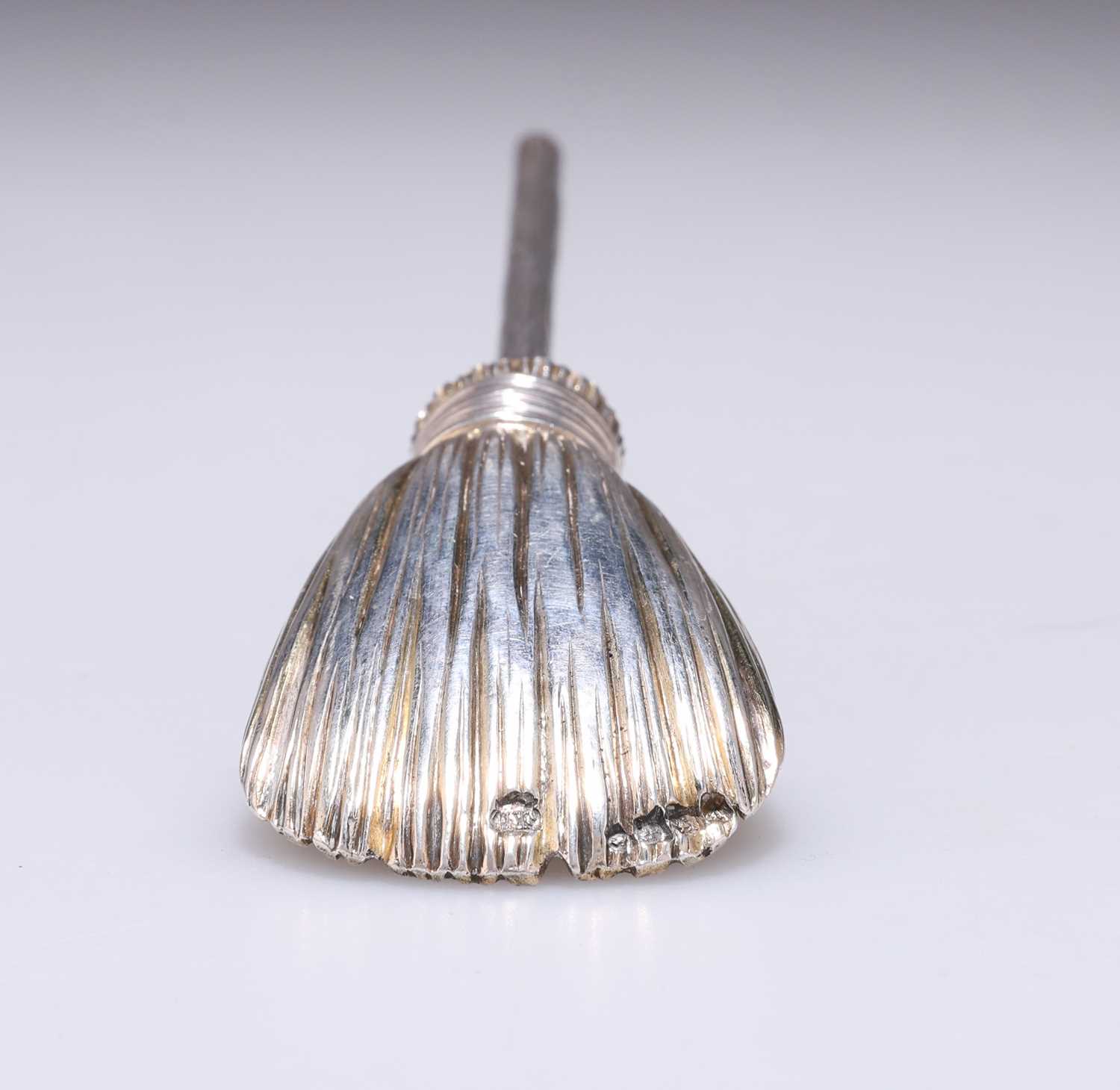A VICTORIAN SILVER NOVELTY SPOON - Image 3 of 3