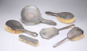 ASSORTED SILVER-MOUNTED DRESSING TABLE BRUSHES