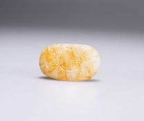 A CHINESE CARVED JADE PENDANT