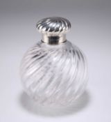 A VICTORIAN SILVER-TOPPED LARGE GLASS SCENT BOTTLE
