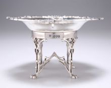 AN EDWARDIAN SILVER DISH ON STAND