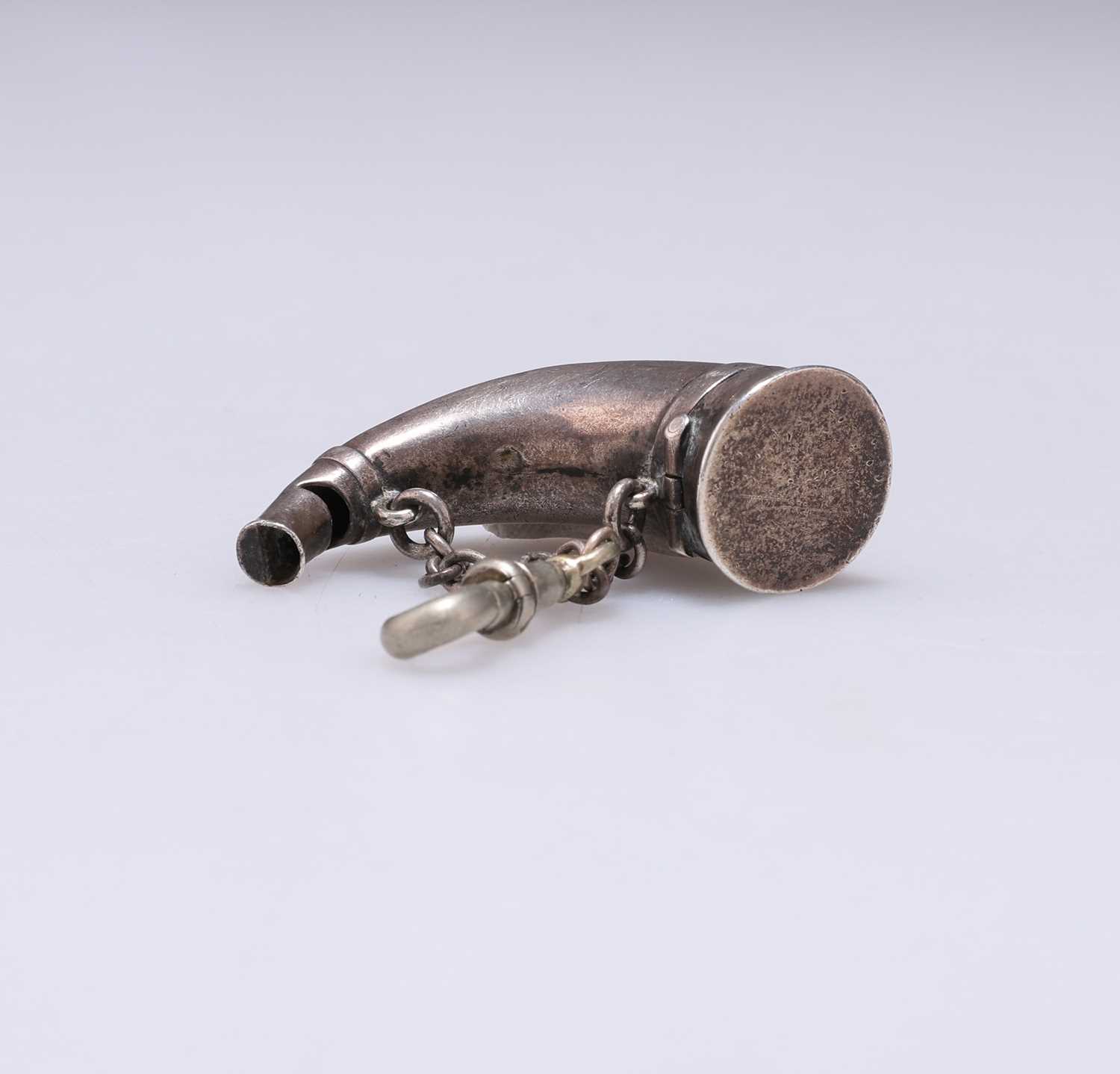 A S.MORDAN & CO HORN-FORM VINAIGRETTE-CUM-WHISTLE COMBINATION - Image 2 of 3