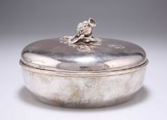 A 20TH CENTURY FRENCH SILVER BOWL AND COVER