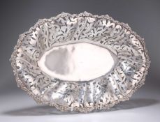 A CONTINENTAL SILVER LARGE PIERCED DISH
