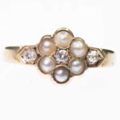 A VICTORIAN 18 CARAT GOLD DIAMOND AND SPLIT PEARL CLUSTER RING