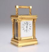 A FRENCH MIGNONETTE CARRIAGE CLOCK, FIRST HALF 20TH CENTURY