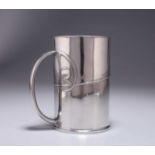 A LIBERTY & CO TUDRIC PEWTER TANKARD, DESIGNED BY ARCHIBALD KNOX