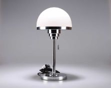 AN ART DECO STYLE CHROME TABLE LAMP