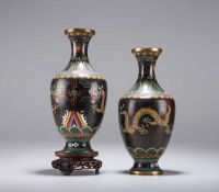 A PAIR OF CHINESE CLOISONNÉ 'DRAGON' VASES