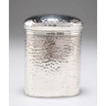 AN EDWARDIAN SILVER TABLE JAR AND COVER