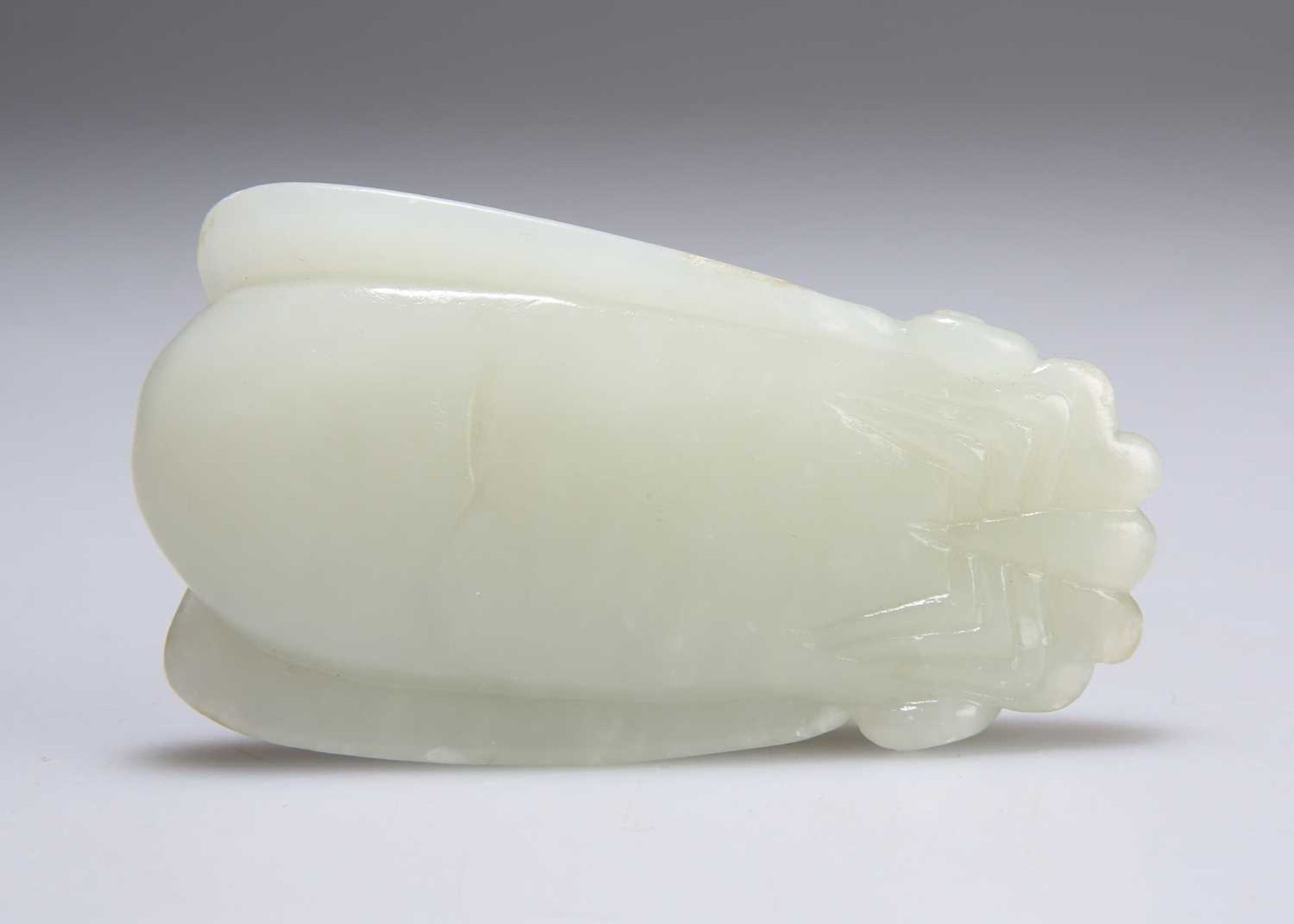 A CHINESE JADE CARVING - Image 2 of 2