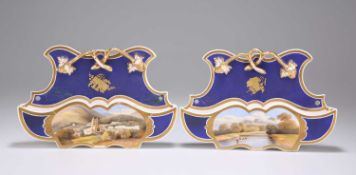 A PAIR OF CHAMBERLAIN'S WORCESTER WALL POCKETS