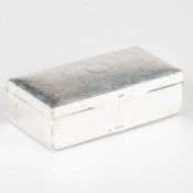 AN EDWARDIAN SILVER CIGARETTE BOX