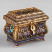 A CHINESE SILVER AND ENAMEL CASKET, EARLY 20TH CENTURY