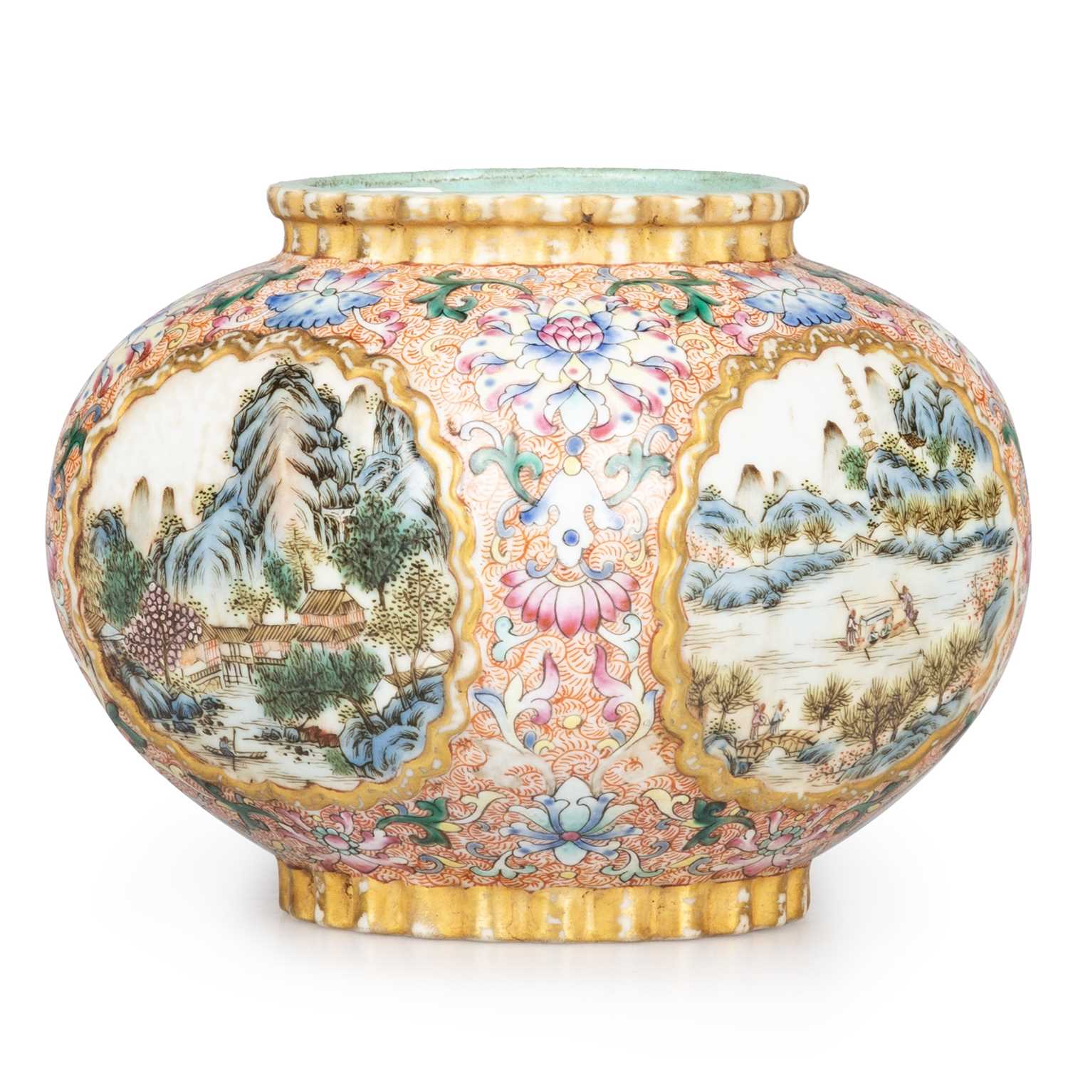 A CHINESE FAMILLE ROSE VASE, 19TH CENTURY - Image 2 of 9