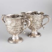 A PAIR OF 18TH CENTURY IRISH SILVER TWO-HANDLED CUPS, CIRCA 1750-60