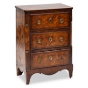 A SMALL 18TH CENTURY CONTINENTAL FLORAL MARQUETRY CHEST OF DRAWERS