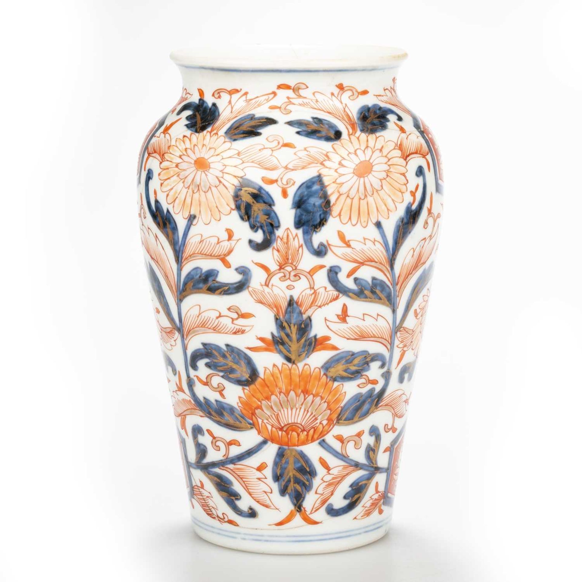 A COLLECTION OF CHINESE IMARI ITEMS - Image 5 of 6