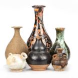 A COLLECTION OF EARLY ORIENTAL WARES